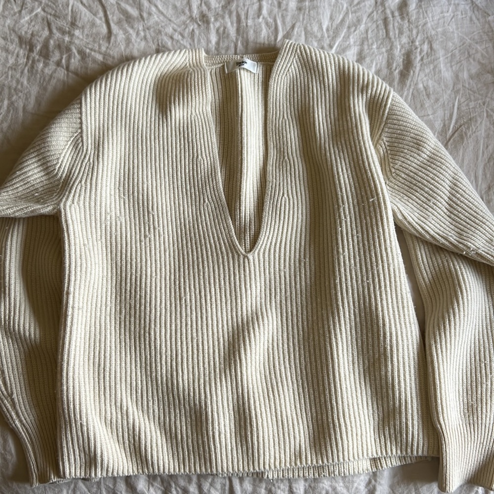 THE FRANKIE SHOP RIBBED WOOL KNIT SWEATER IN ECRU
